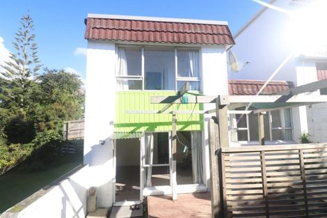 Photo of property in 52 Fruitvale Road, New Lynn, Auckland, 0600