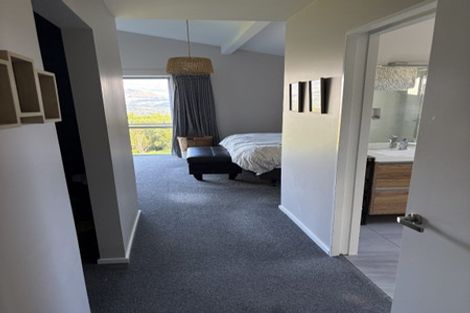 Photo of property in 6 Hyllton Heights, Lyttelton, 8082