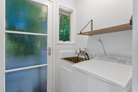 Photo of property in 12 Downer Street, Helensville, 0800