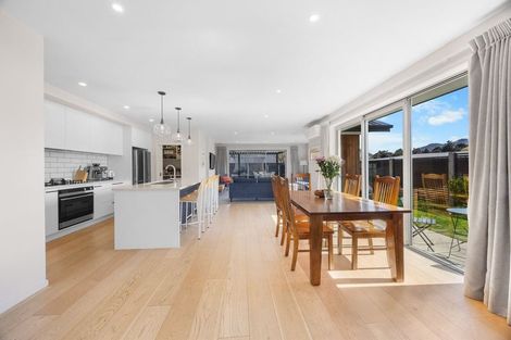 Photo of property in 63 Minaret Ridge, Wanaka, 9305