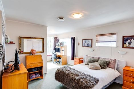 Photo of property in 14 Gipps Place, Tamatea, Napier, 4112