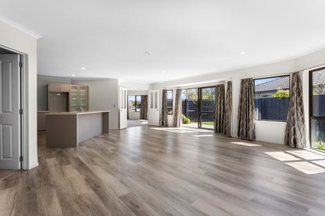 Photo of property in 12 Riverview Road, Rangiora, 7400