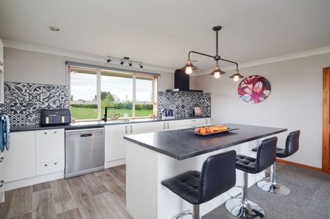 Photo of property in 381 Bay Road, West Plains, Invercargill, 9879