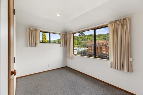 Photo of property in 5a Chamberlain Road, Karori, Wellington, 6012
