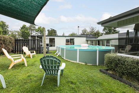 Photo of property in 69 Abbotsford Road, Waipawa, 4210