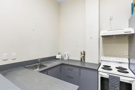 Photo of property in 1/27 Drummond Street, Mount Cook, Wellington, 6021