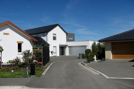 Photo of property in 12 Riverbank Road, Northwood, Christchurch, 8051