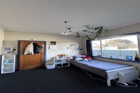 Photo of property in 192 Blenheim Road, Riccarton, Christchurch, 8041