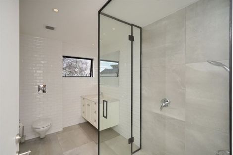 Photo of property in 14a Dyers Pass Road, Cashmere, Christchurch, 8022