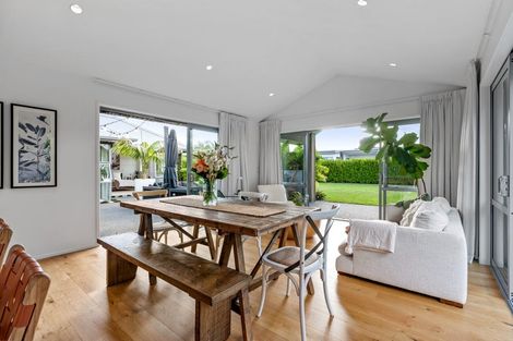 Photo of property in 6 Shearwater Lane, Point Wells, 0986