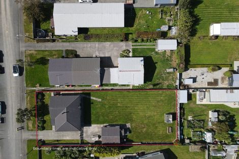 Photo of property in 9 Anne Street, Winton, 9720