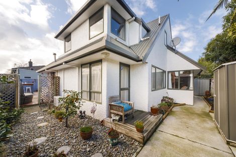 Photo of property in 40a Kingswood Street, Takaro, Palmerston North, 4412