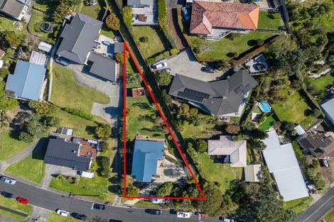 Photo of property in 22 Maori Hut Road, Red Beach, 0932