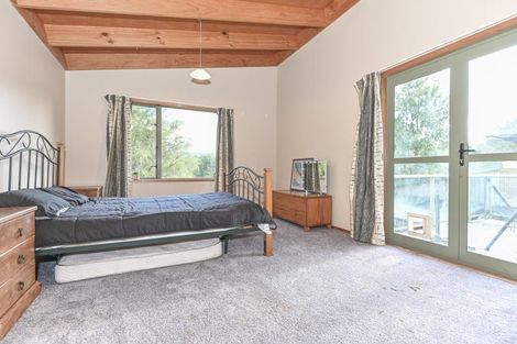 Photo of property in 1079 Ellis Wallace Road, Eskdale, Napier, 4182