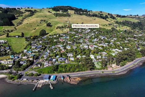 Photo of property in 57 Marion Street, Macandrew Bay, Dunedin, 9014