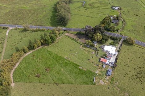 Photo of property in 2744 Kaipara Coast Highway, Glorit, Warkworth, 0984
