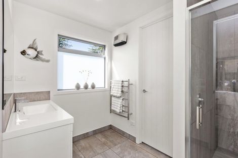 Photo of property in 86a Te Awa Avenue, Te Awa, Napier, 4110