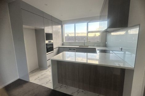 Photo of property in 14b Sunlands Drive, Manurewa, Auckland, 2102