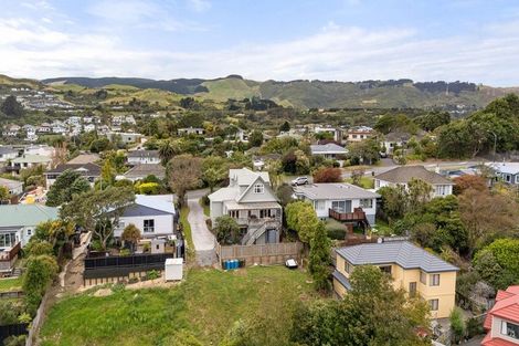 Photo of property in 30 Ngatitoa Street, Tawa, Wellington, 5028