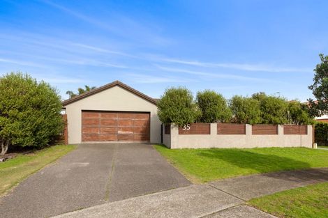 Photo of property in 35 Sarah Place, Papamoa Beach, Papamoa, 3118