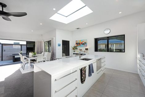 Photo of property in 340 Ohiro Road, Brooklyn, Wellington, 6021