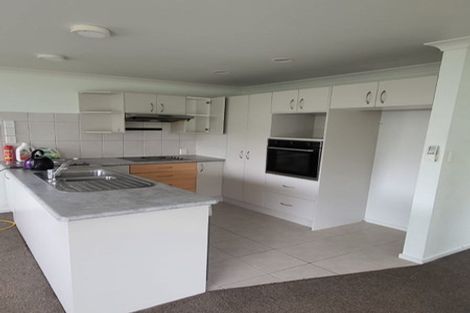 Photo of property in 61c Kayes Road, Pukekohe, 2120
