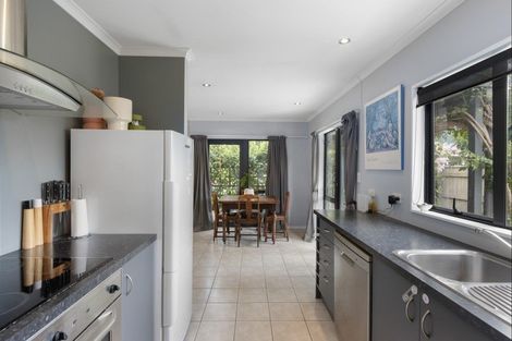 Photo of property in 209a Kenilworth Road, Mayfair, Hastings, 4122