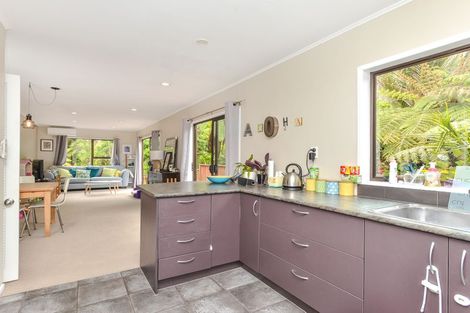Photo of property in 38 Boylan Road, Titirangi, Auckland, 0604
