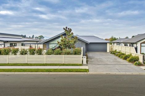 Photo of property in 43 Oakley Drive, Prebbleton, 7604