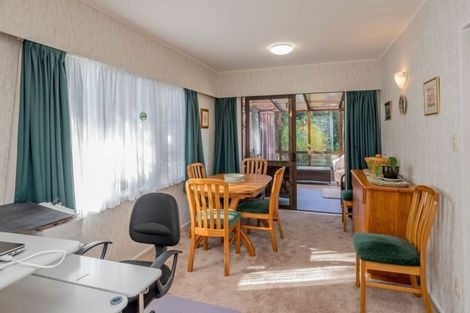 Photo of property in 6 Paretai Grove, Waikanae, 5036