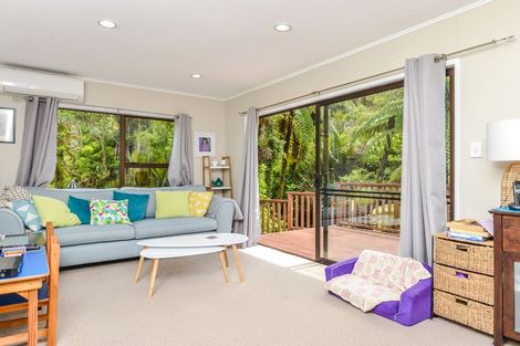 Photo of property in 38 Boylan Road, Titirangi, Auckland, 0604
