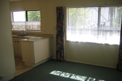 Photo of property in 21 Wattle Street, New Lynn, Auckland, 0600