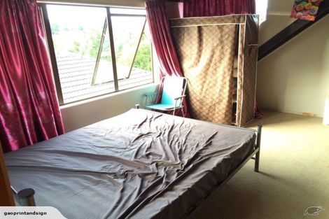 Photo of property in 197 Henderson Valley Road, Henderson, Auckland, 0612