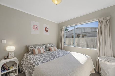 Photo of property in 2/237 Georges Drive, Napier South, Napier, 4110