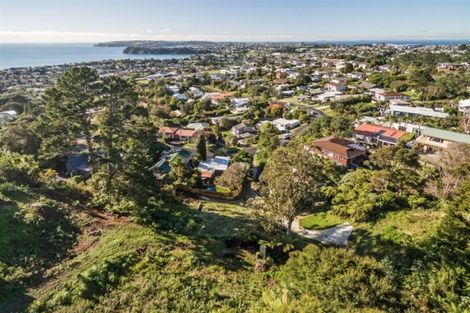 Photo of property in 31a Elliston Crescent, Stanmore Bay, Whangaparaoa, 0932