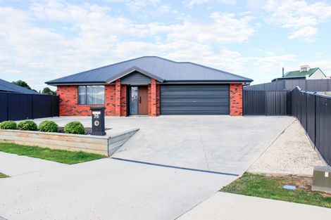 Photo of property in 26 Clydesdale Drive, Holmes Hill, Oamaru, 9401