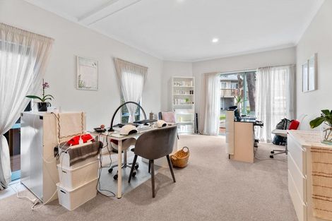 Photo of property in 24a Alexander Street, Cockle Bay, Auckland, 2014