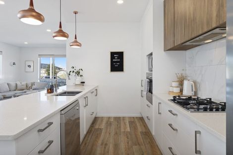 Photo of property in 10 Hemopo Street, Pukekohe, 2120