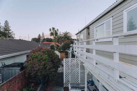 Photo of property in 7/19 Milton Road, Orewa, 0931