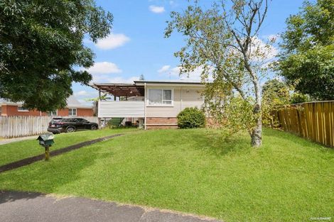 Photo of property in 127 Reeves Road, Pakuranga Heights, Auckland, 2010