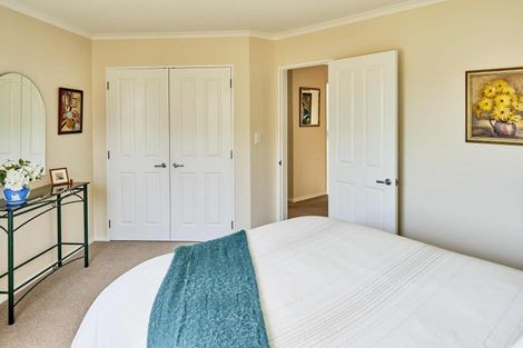 Photo of property in 11 The Masthead, Whitby, Porirua, 5024