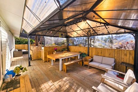 Photo of property in 73 Valley Road, Paraparaumu, 5032