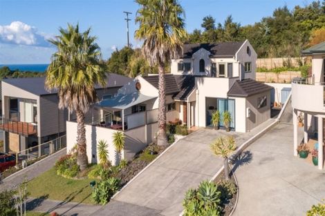 Photo of property in 115 Pacific View Drive, Whangamata, 3620