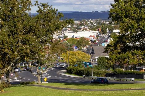 Photo of property in 10 Howe Street, Howick, Auckland, 2014
