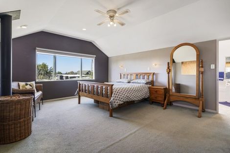 Photo of property in 29a Forest Hill Road, Henderson, Auckland, 0612