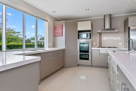 Photo of property in 31 Norfolk Drive, Cambridge, 3434