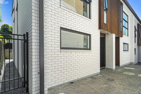 Photo of property in 12/36 Seventh Avenue, Tauranga, 3110