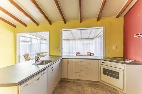 Photo of property in 12 Coventry Avenue, Tamatea, Napier, 4112