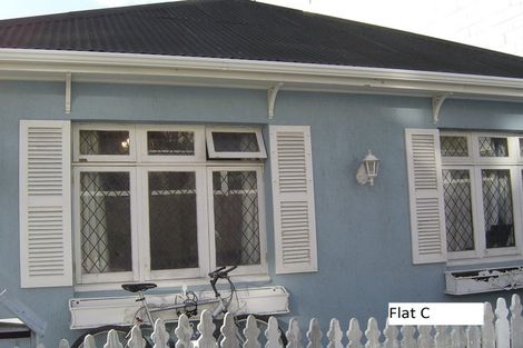 Photo of property in 5 Hanson Street, Mount Cook, Wellington, 6021