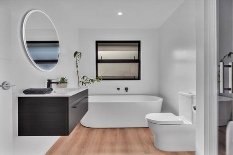 Photo of property in 215 Aubrey Road, Wanaka, 9305